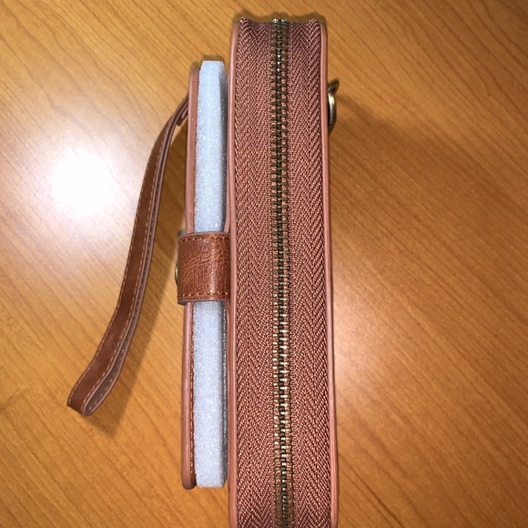 BRAND NEW leather IPhone XS Max phone case - Picture 6 of 11